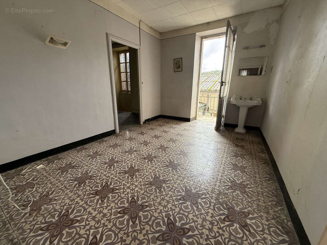 Appartement à TOURNEMIRE