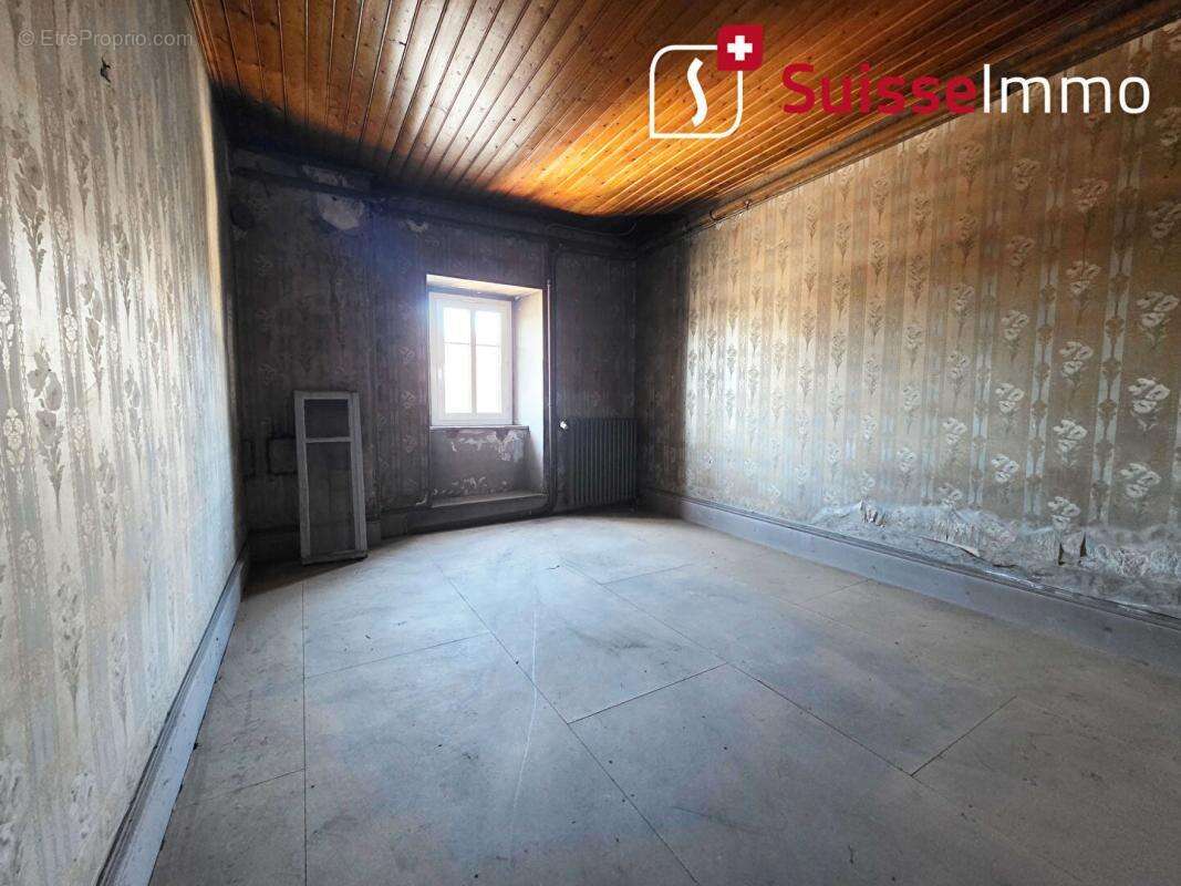 Appartement à L'ISLE-SUR-LE-DOUBS