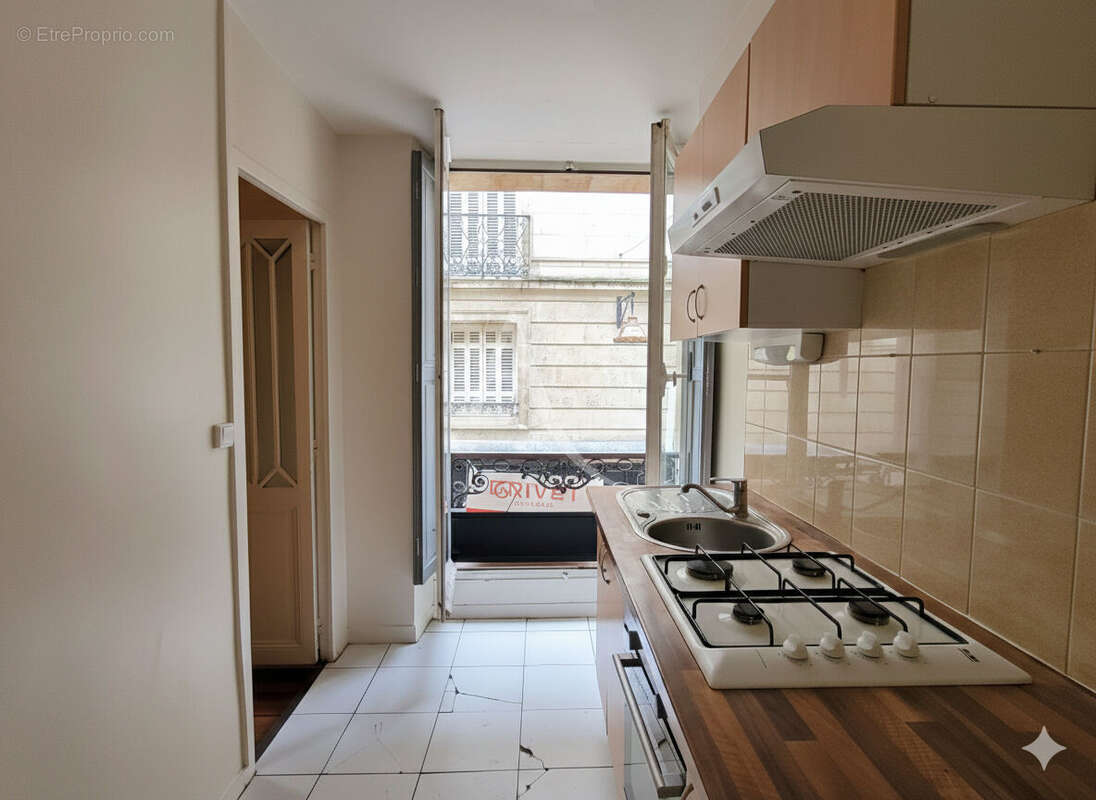 Appartement à BORDEAUX