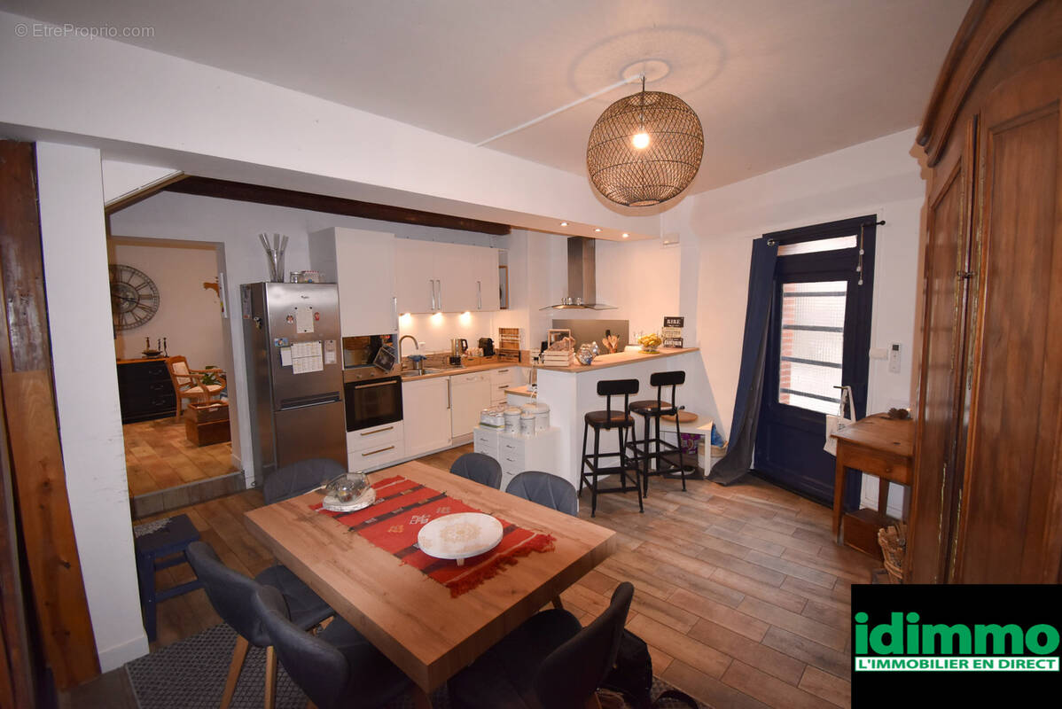 Maison à CINTEGABELLE