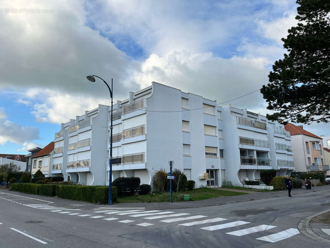 Appartement à CAMIERS