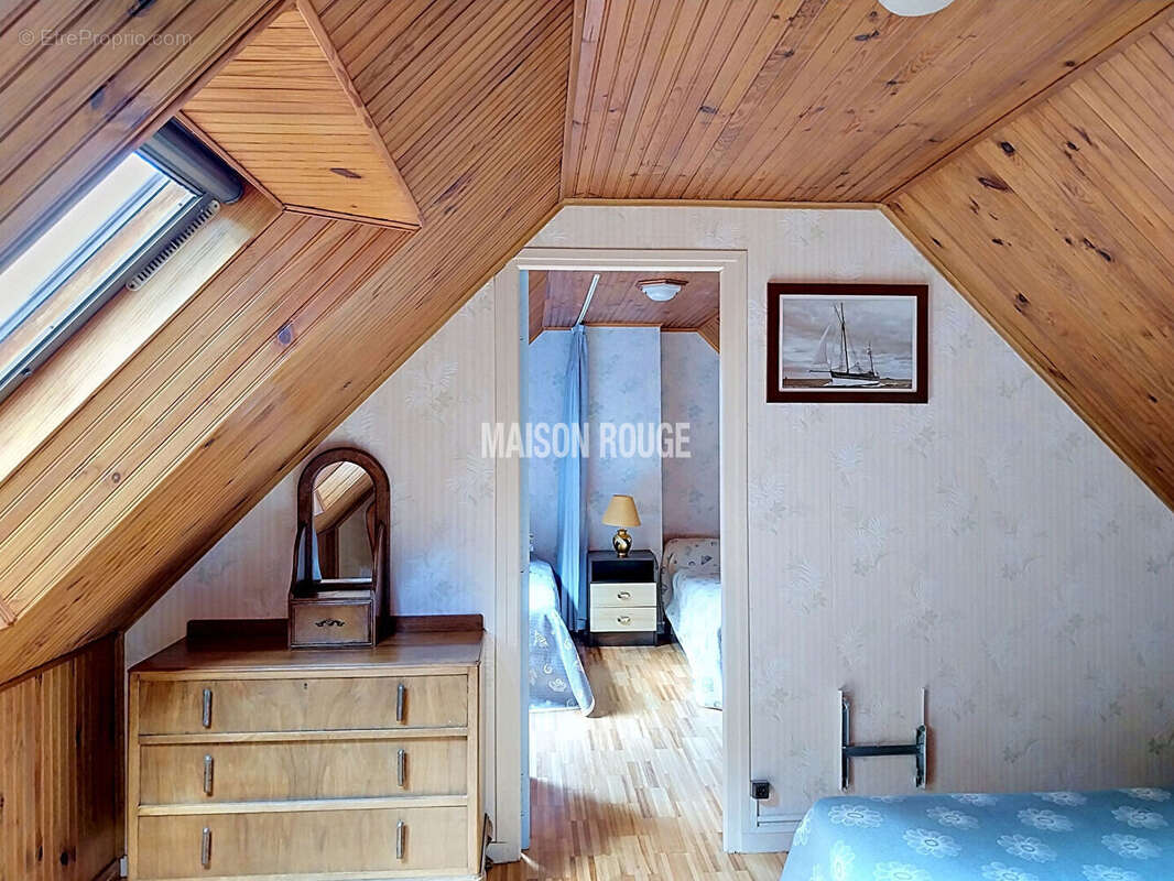 Maison à vendre à Plouha , 4 chambres, proche plage avec gîte indépendant, jardin et potentiel locatif - photo 17