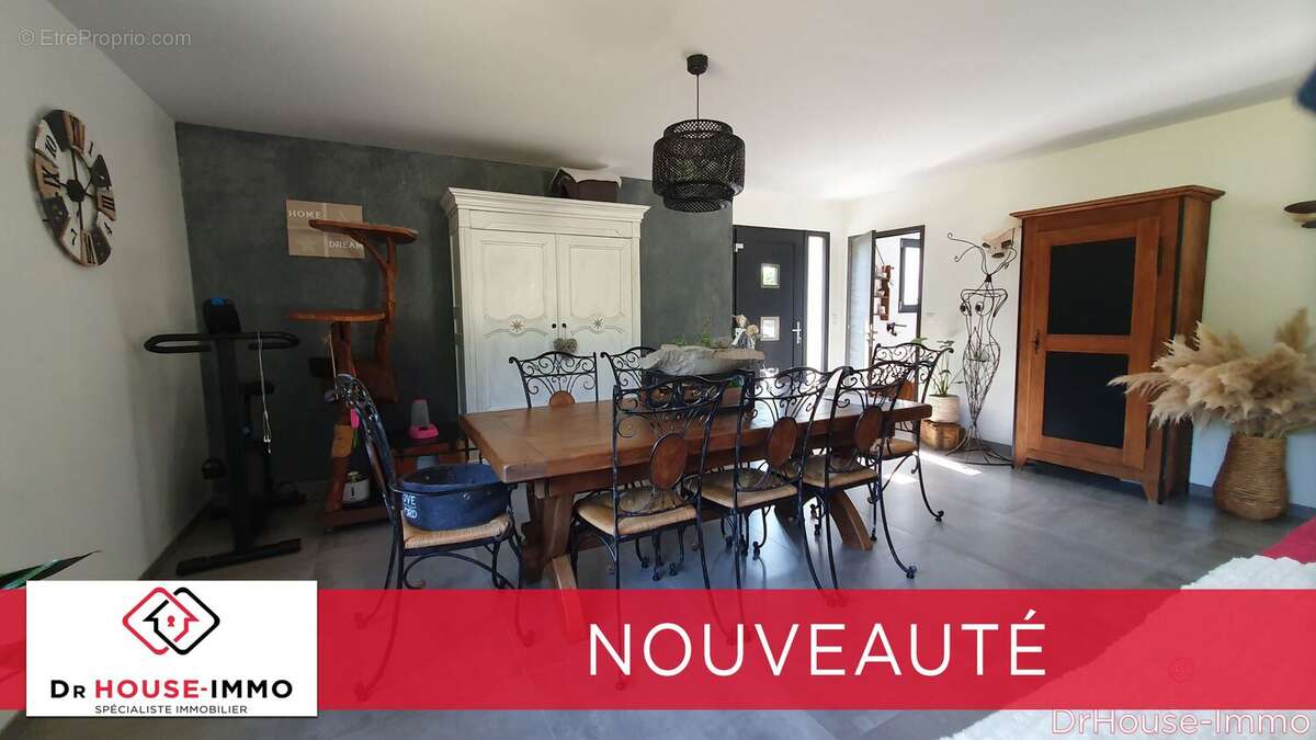 Maison à ESCOURCE