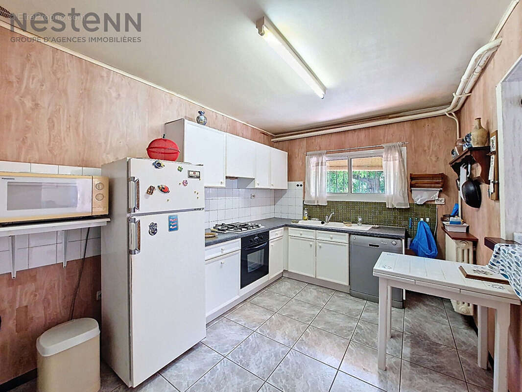 Maison à VILLEVIEILLE