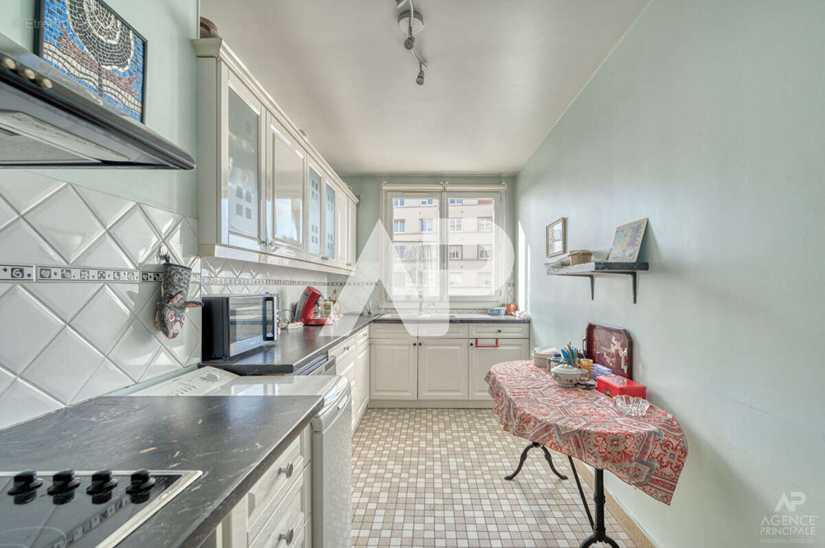 Appartement à RUEIL-MALMAISON