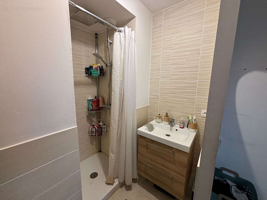 Maison à MESLAY-DU-MAINE