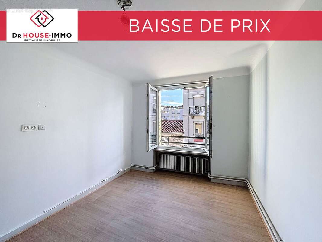 Appartement à LE CHAMBON-FEUGEROLLES