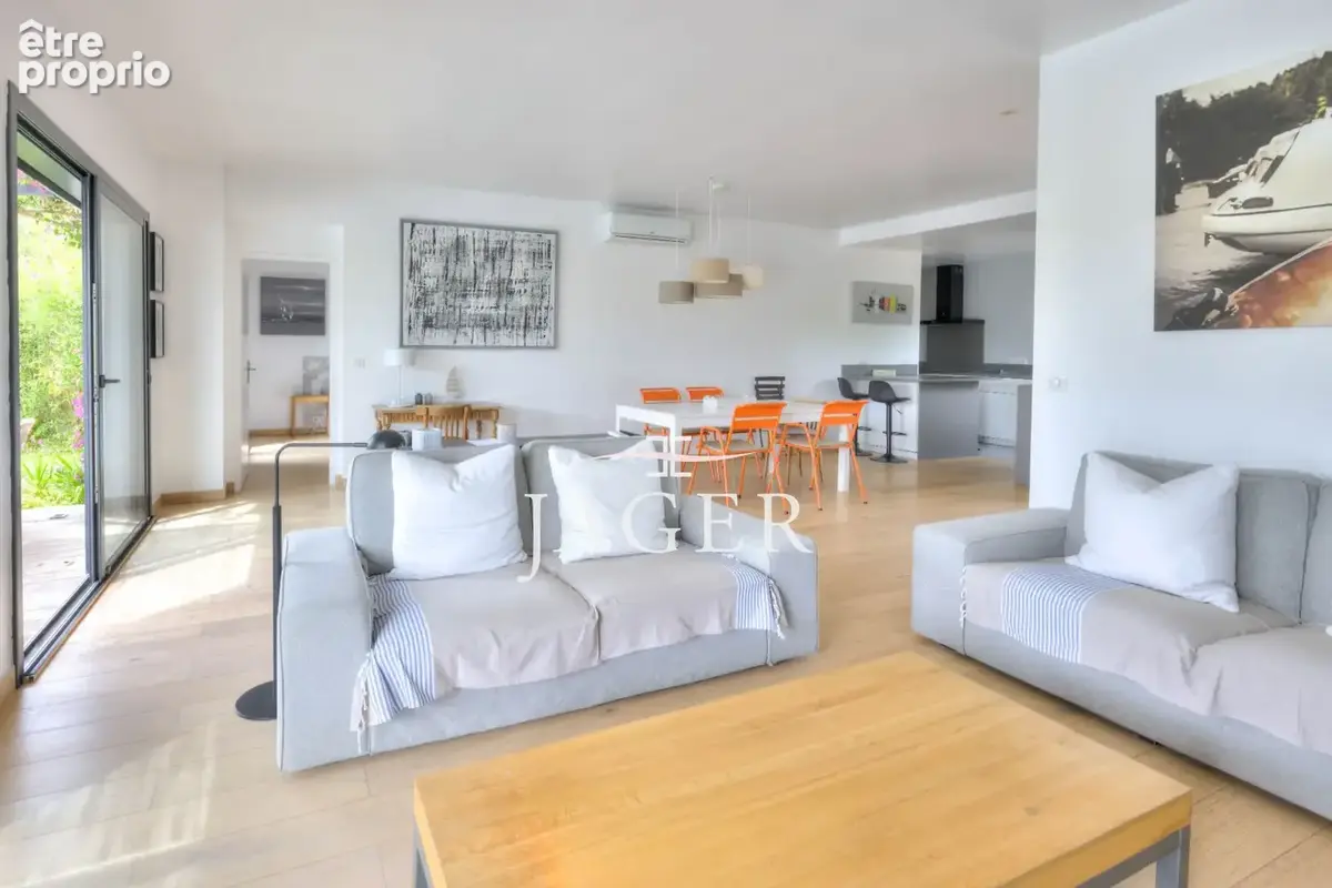 Maison 150 m² à Grimaud  - photo 8