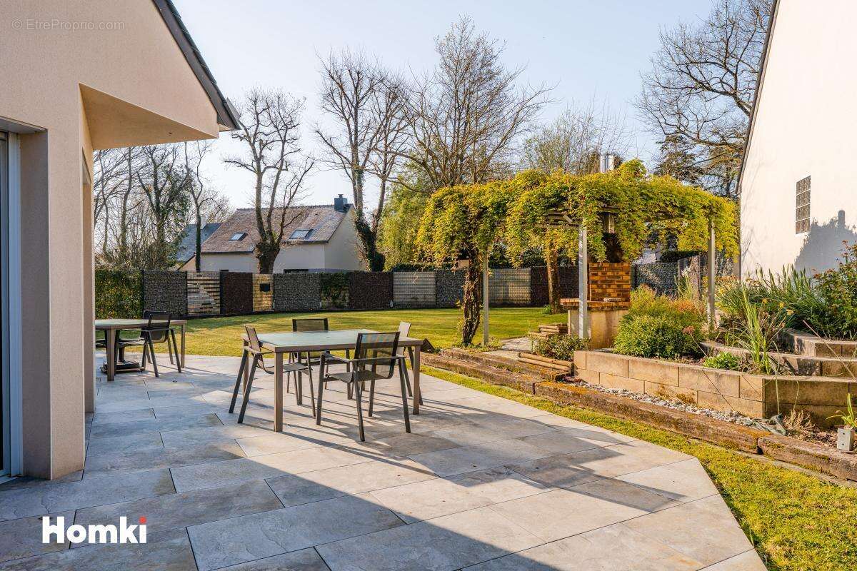 Maison à LA CHAPELLE-SUR-ERDRE