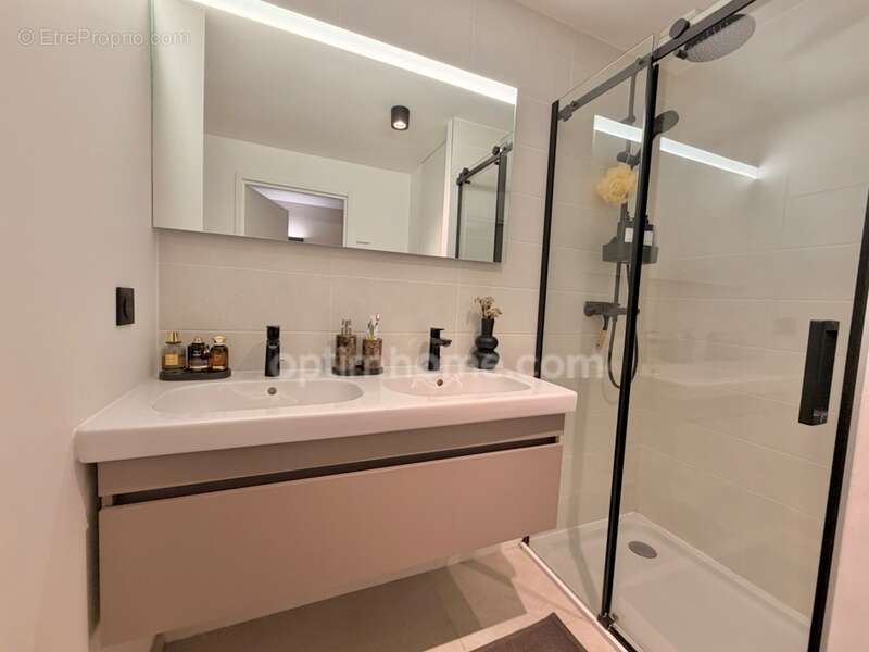 Appartement à ARGONAY