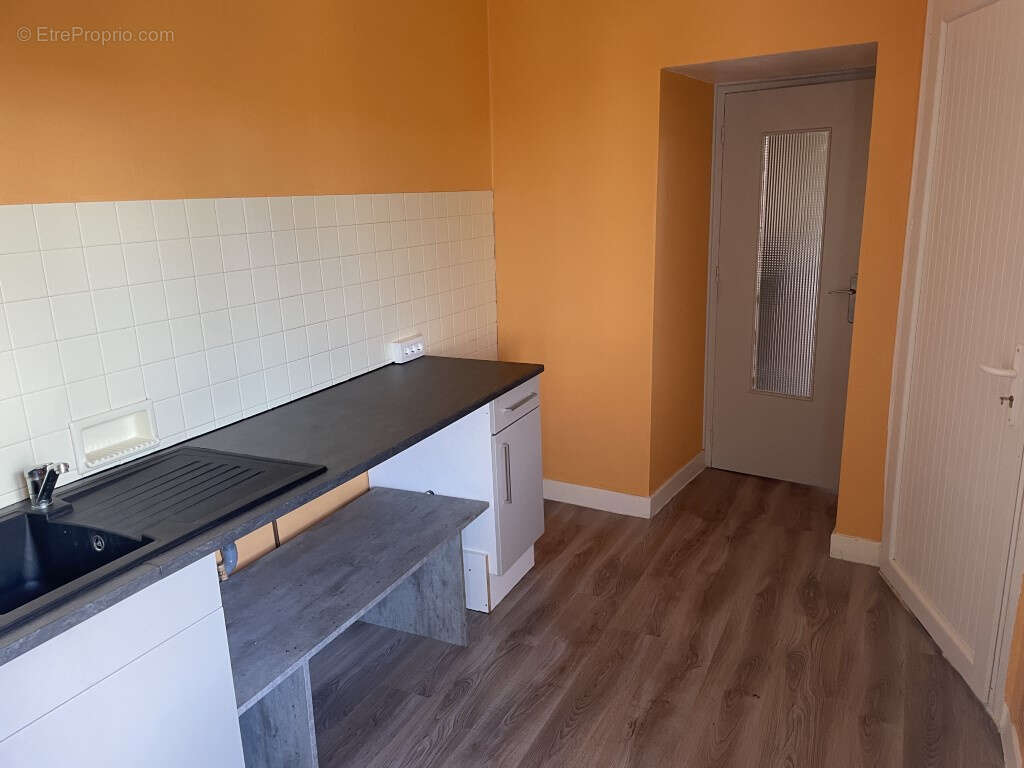 Appartement à LUBERSAC