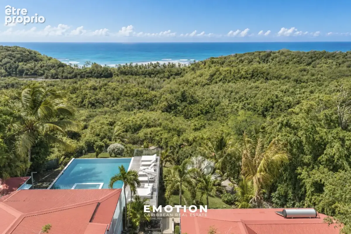 Villa T7 avec piscine et vue mer - Sainte -Anne - photo 28