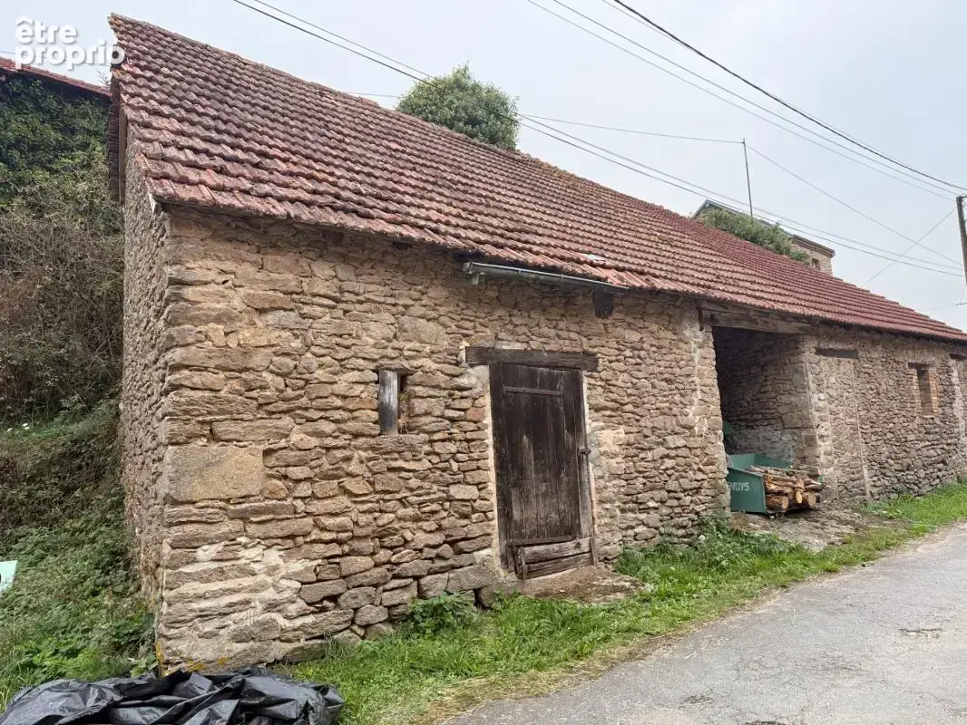 EN EXCLUSIVITE ! Maison en pierre 57m² à restaurer avec grange et garage sur terrain 486m² 29 900 € - photo 27
