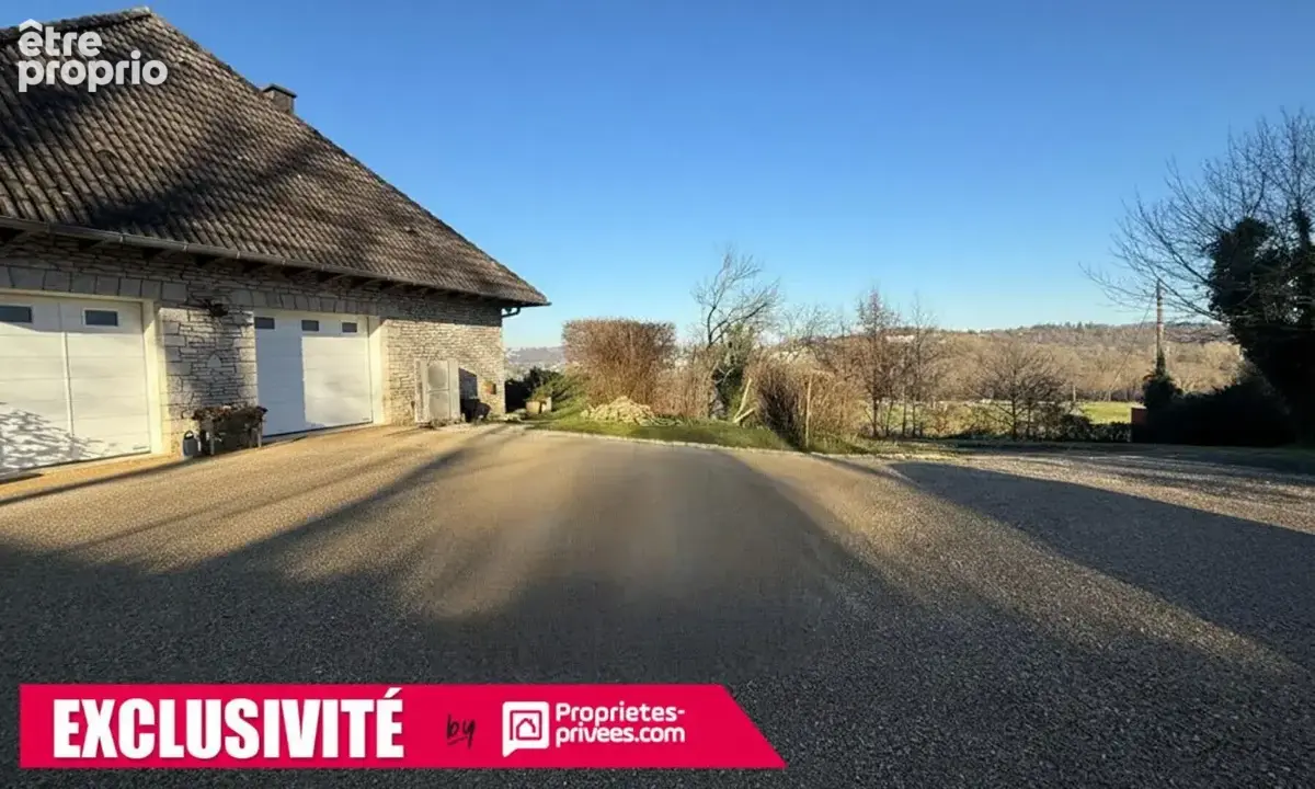 Maison familiale en pierres - Brive Ouest - Espace à vivre de PLAIN PIED - Terrain 5 038 m² - photo 15