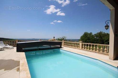 Maison à CHATEAU-CHINON(VILLE)
