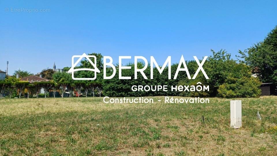 Terrain à ANGOULEME