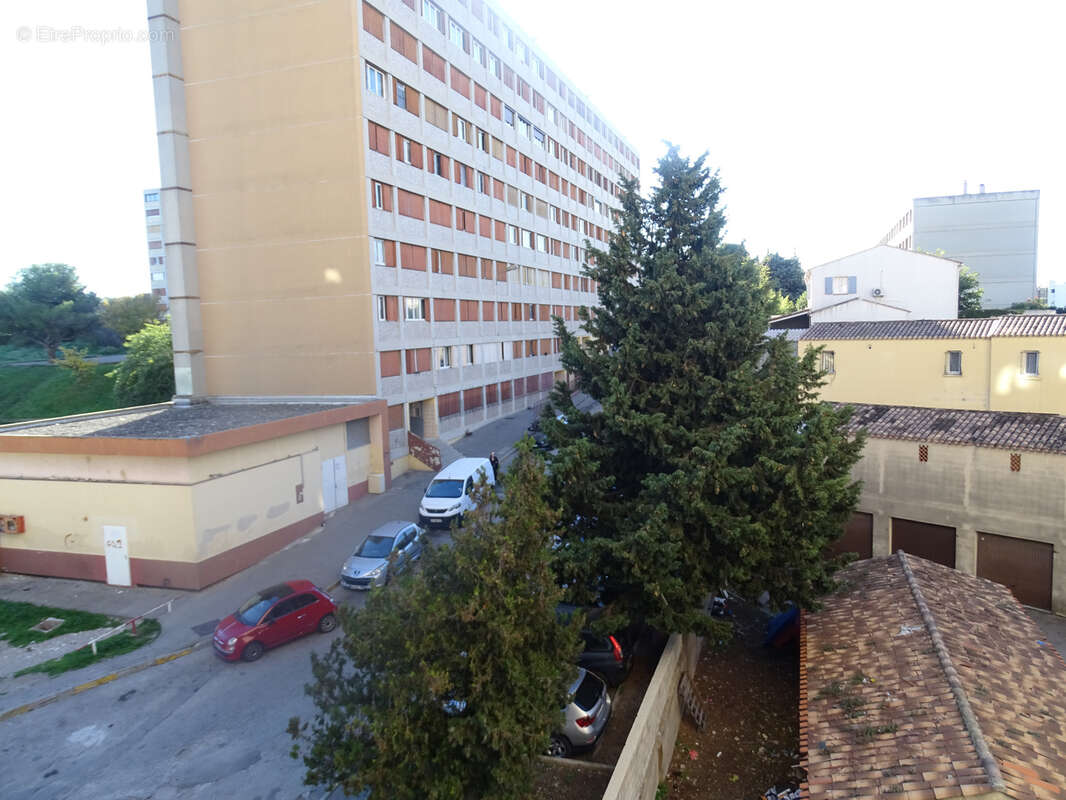 Appartement à MARSEILLE-15E