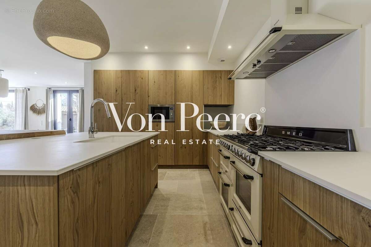 Maison à SAINT-REMY-DE-PROVENCE