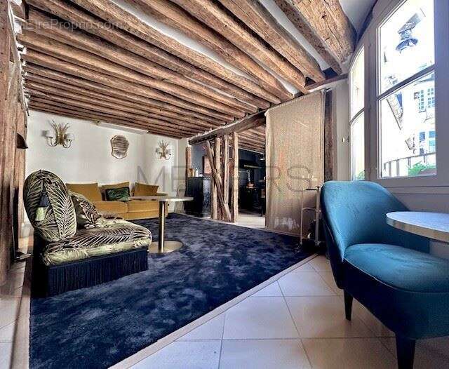 Appartement à PARIS-6E