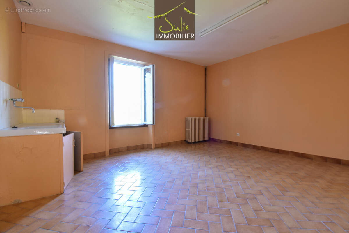 Maison à SAINT-ANDRE-SUR-SEVRE