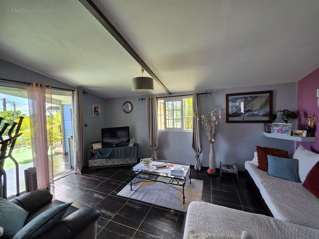 Maison à SAINT-DENIS