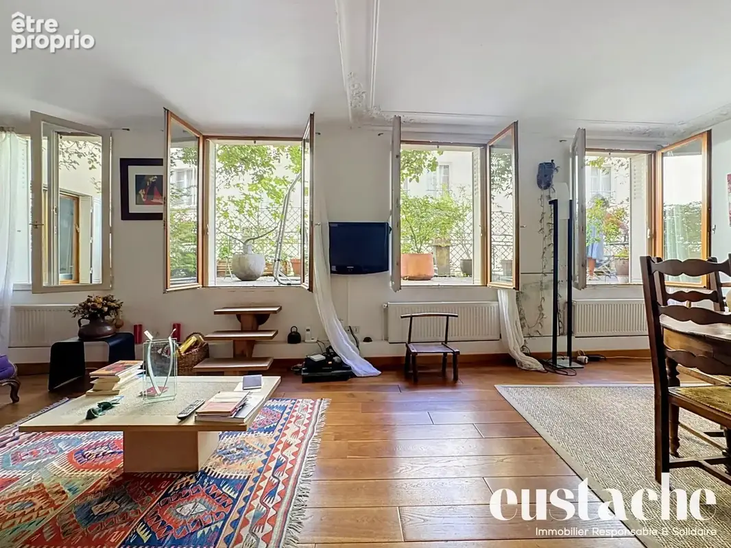 Appartement 4 pièces 138 m² à vendre à Paris-10e (75010) - photo 4