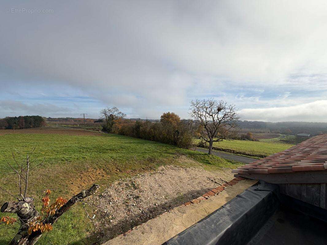 Maison à MONSEGUR