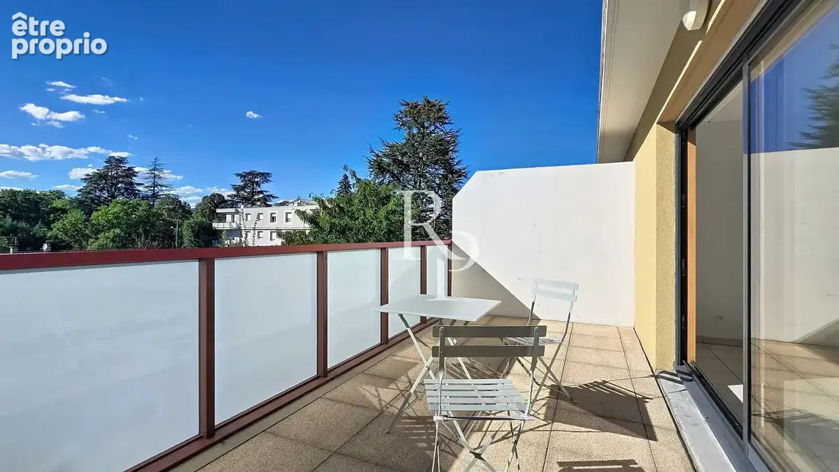 Francheville   bel air   t2 50,43 m2   dernier étage   terrasse 13,74 m2   vue dégagée   garage - photo 8