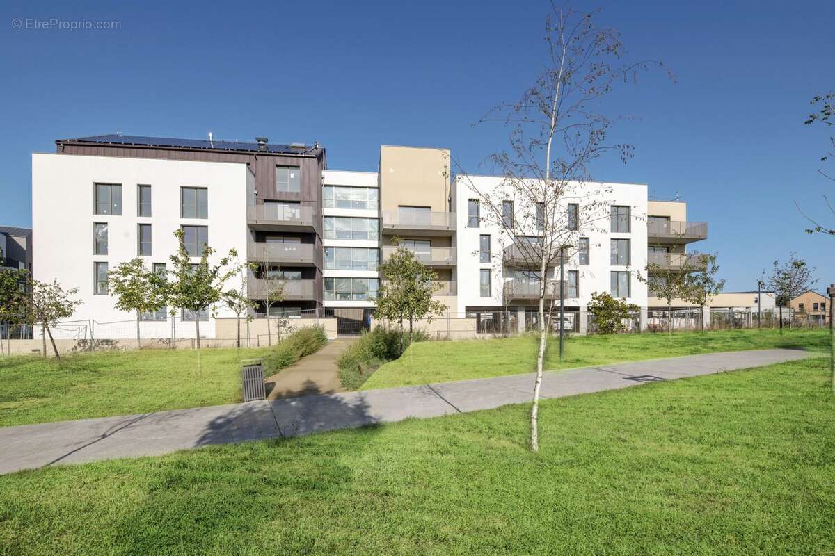 Appartement à VERN-SUR-SEICHE