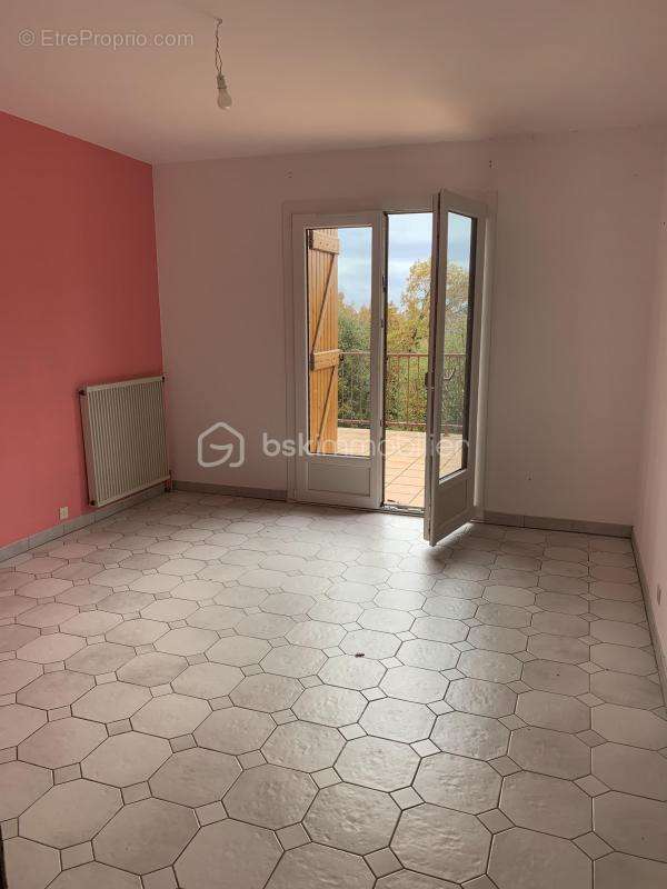 Maison à SAINT-RUSTICE