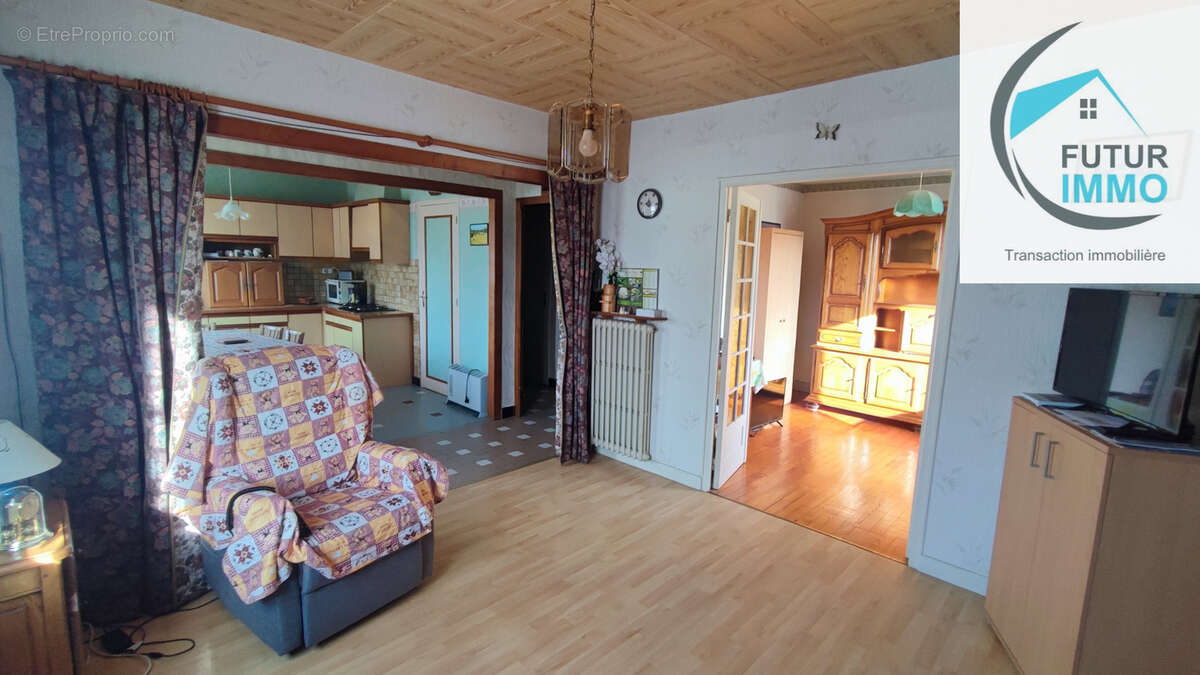 Maison 105m2+28m2 env. Lougres - photo 6