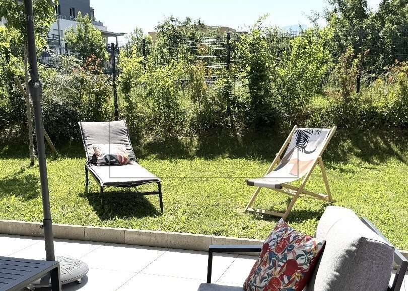 Appartement de standing avec grand garage, terrasse et jardin privatif - photo 3