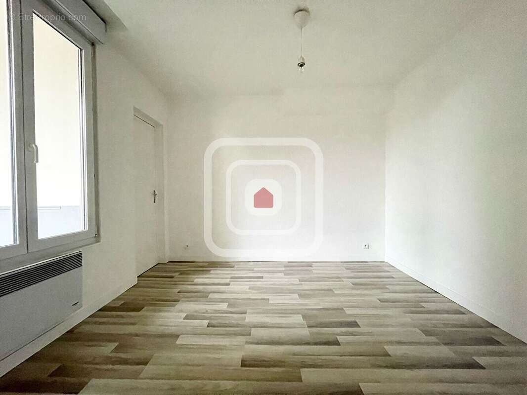 Secteur saint-marceaux- appartement type 4 de 79 m² - photo 6