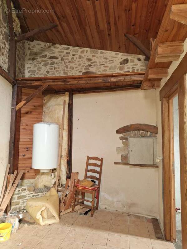 Maison à ROUSSINES