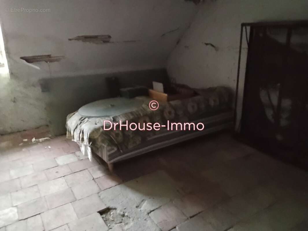 Appartement à MAYET