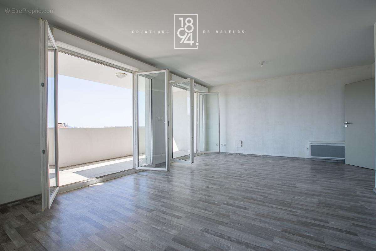 Appartement recent t3 64 m 2 terrasse sud place de parking - photo 2
