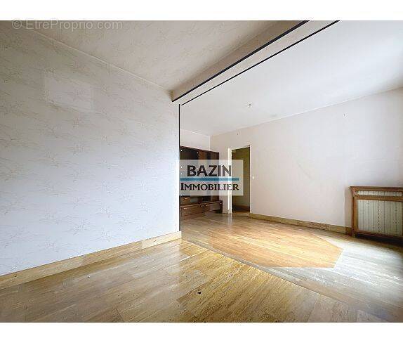 Maison à VILLIERS-SUR-ORGE