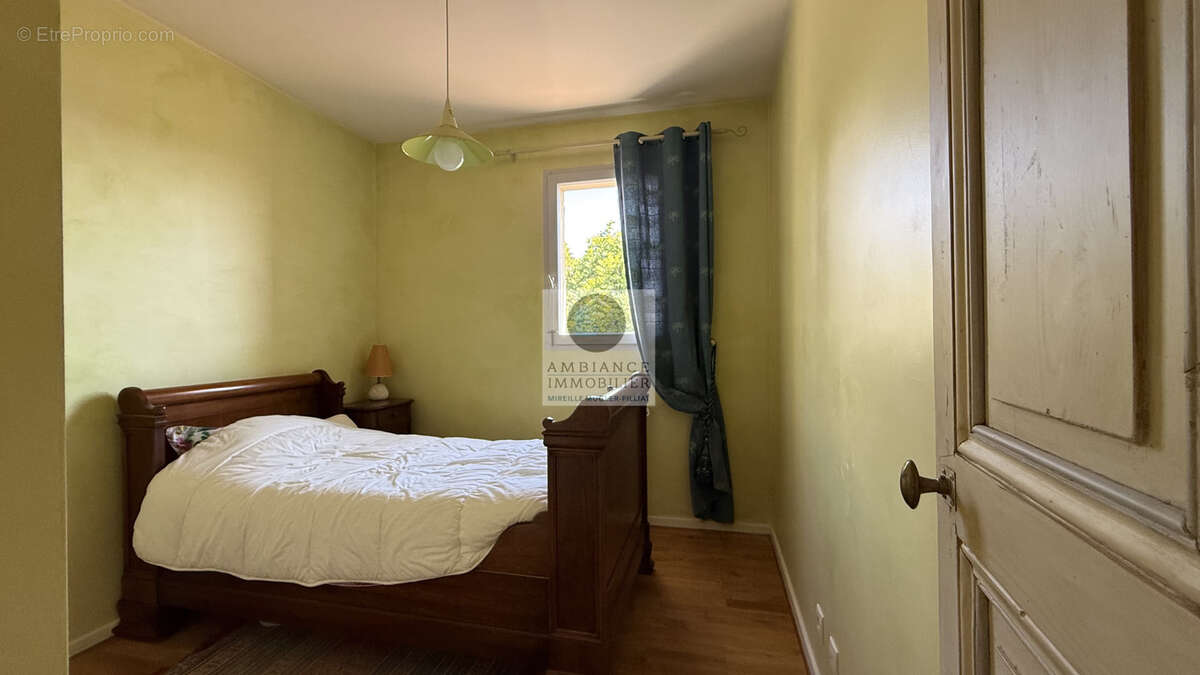 Maison à ETOILE-SUR-RHONE