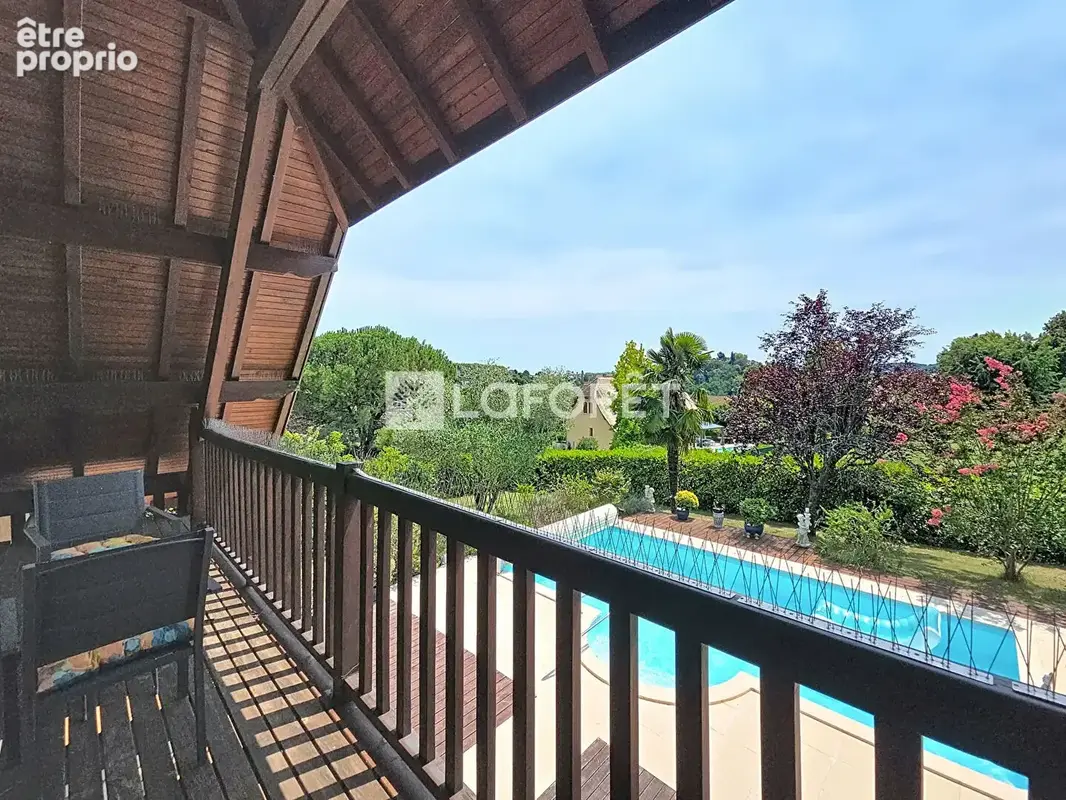 maison néo-béarnaise avec piscine ORTHEZ - 7 pièce(s) - 169m² - photo 18