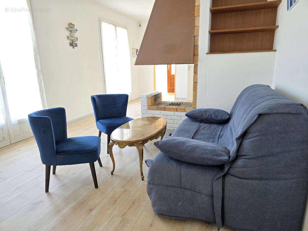 Maison à LA BREE-LES-BAINS