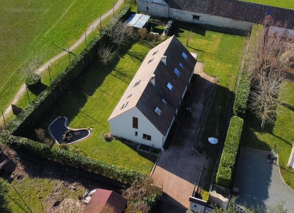 Maison à MONTFORT-L'AMAURY