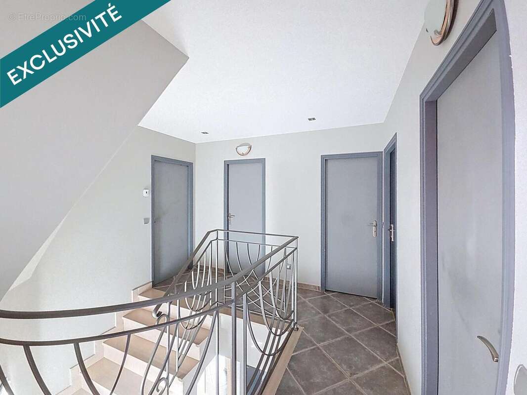 Photo 6 - Maison à SARTROUVILLE