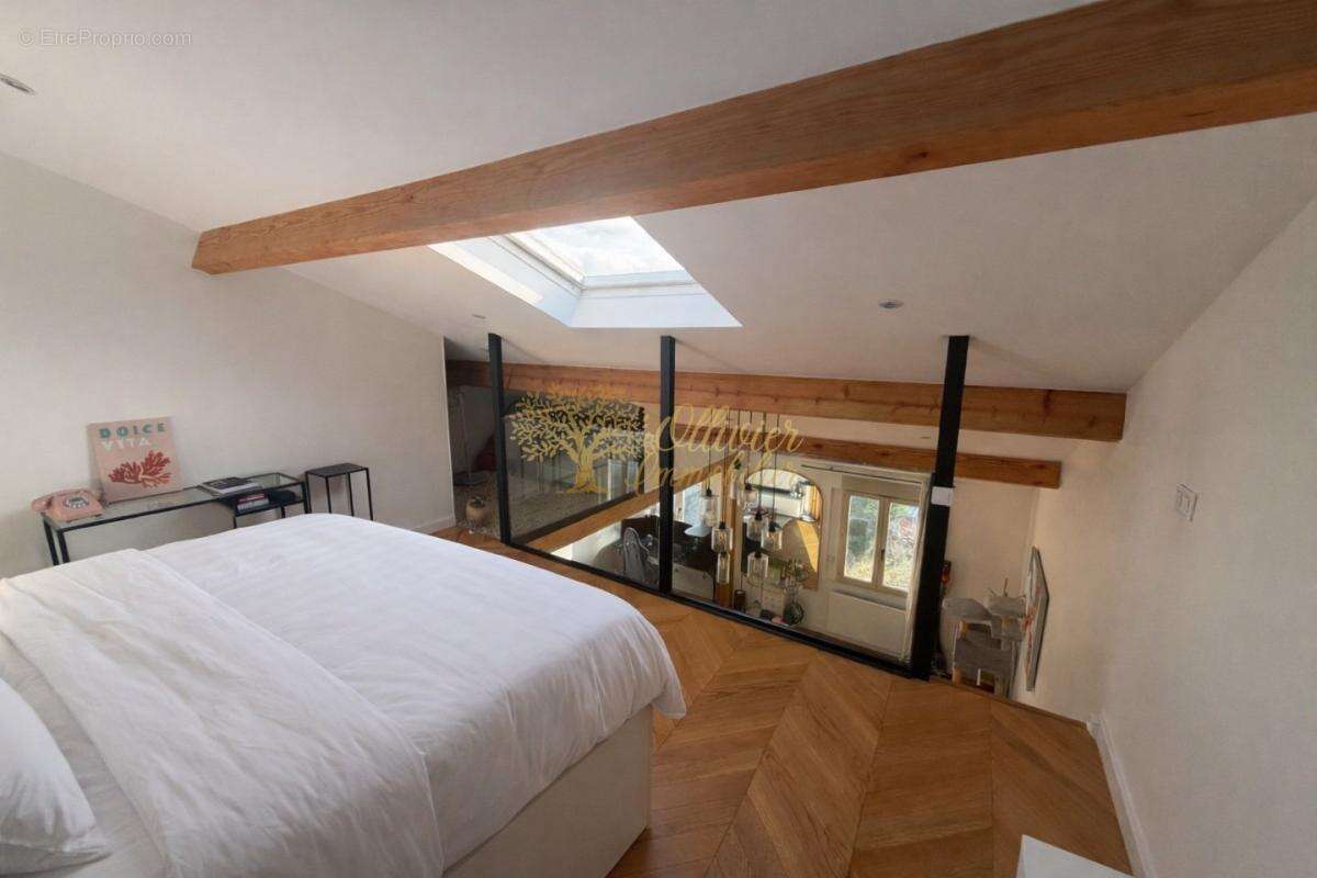 Duplex type loft – Dernier étage – Prestations haut de gamme - photo 10