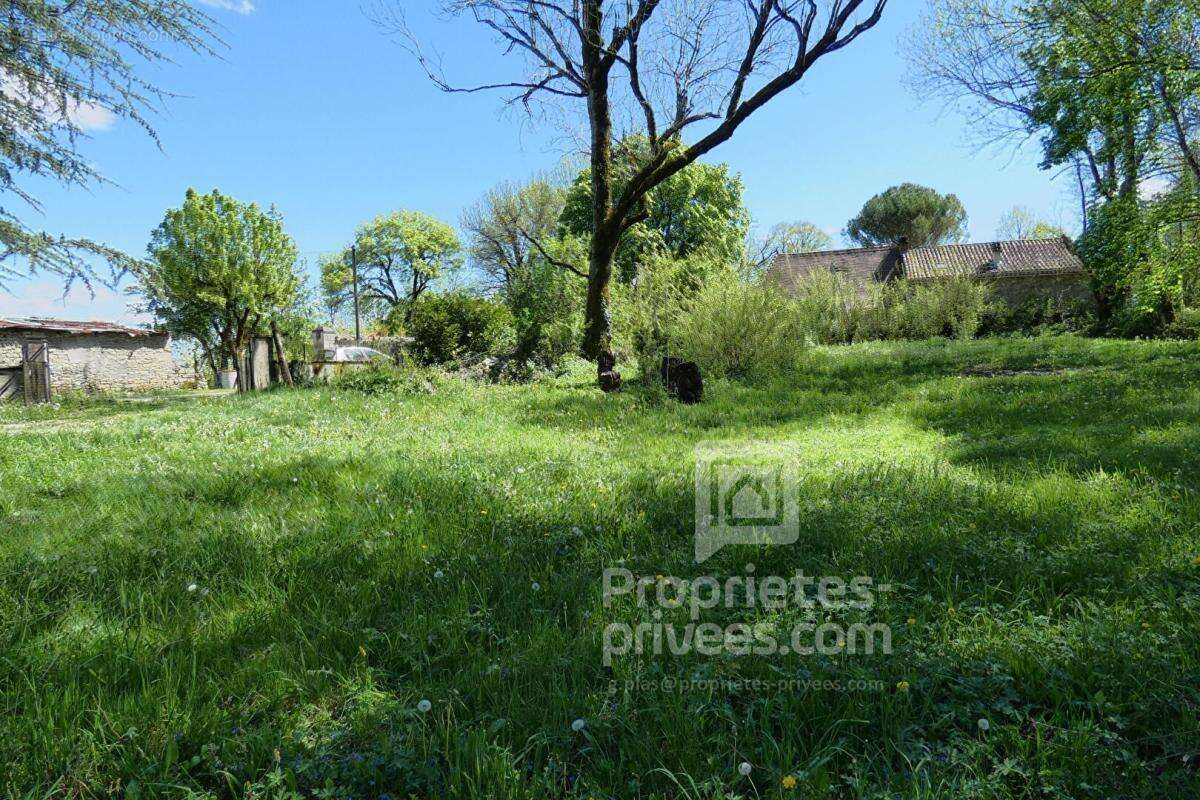 Maison ancienne à restaurer, fort potentiel + Jardin 2000 m² - photo 6