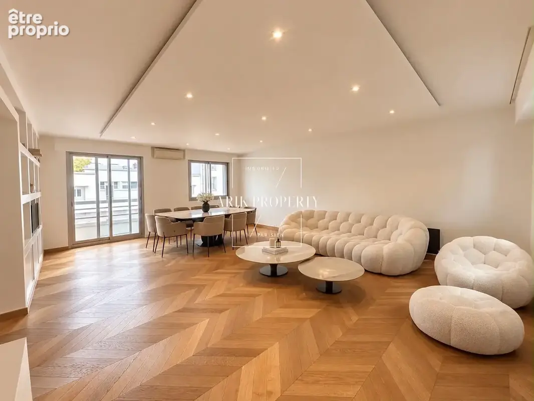 Photo Appartement à Saint-Mande au prix de 1 149 000€