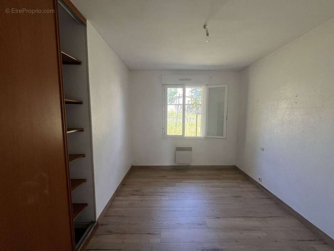 Chambre 2 - Maison à FIGEAC