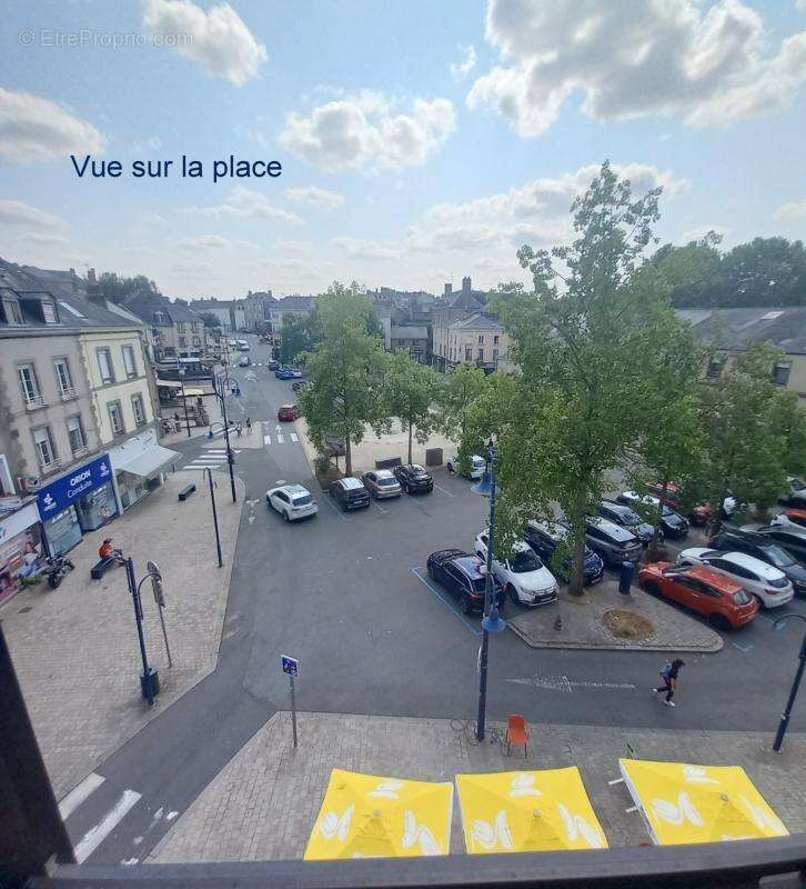 Appartement T4 lumineux de 80 m² – Plein centre-ville de Mayenne avec garage et cave - photo 13
