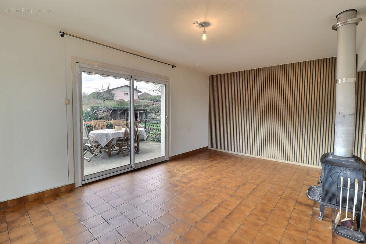 THONON, proche lac, maison 4 pièces 93m2, 3 chambres - photo 3