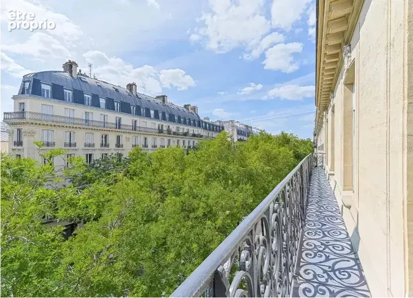 Appartement à PARIS-11E