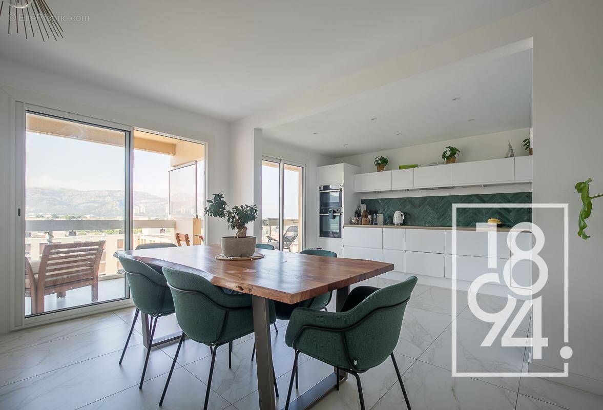 Appartement à MARSEILLE-9E